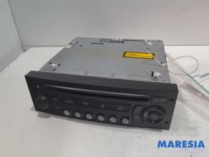 Used Radio CD player Peugeot 307 SW (3H) 2.0 16V Price € 60,00 Margin scheme offered by Maresia Parts