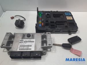 Usagé Ordinateur gestion moteur Peugeot 307 SW (3H) 2.0 16V Prix € 157,50 Règlement à la marge proposé par Maresia Parts
