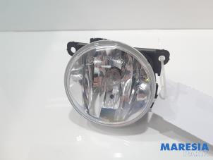 Used Fog light, front left Peugeot 208 I (CA/CC/CK/CL) 1.2 Vti 12V PureTech 82 Price € 25,00 Margin scheme offered by Maresia Parts