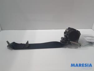 Used Rear seatbelt, right Peugeot 208 I (CA/CC/CK/CL) 1.2 Vti 12V PureTech 82 Price € 75,00 Margin scheme offered by Maresia Parts