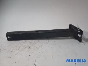 Used Subframe Peugeot 207 CC (WB) 1.6 16V Price € 25,00 Margin scheme offered by Maresia Parts