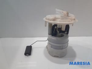 Used Electric fuel pump Peugeot 308 (4A/C) 1.6 16V THP 150 Price € 25,00 Margin scheme offered by Maresia Parts