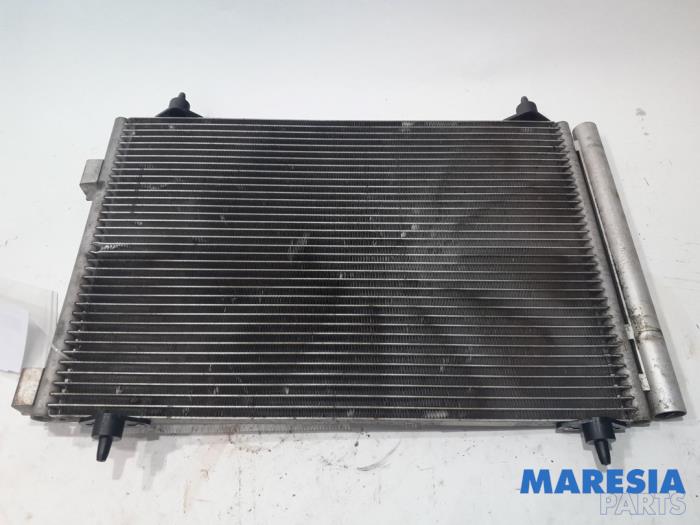 Gebrauchte Klima Kondensor Peugeot 308 (4A/C) 1.6 16V THP 150 Preis € 35,00 Margenregelung angeboten von Maresia Parts
