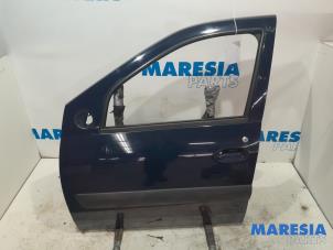 Gebrauchte Tür 4-türig links vorne Dacia Logan MCV (KS) 1.4 Preis € 124,99 Margenregelung angeboten von Maresia Parts