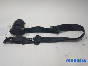 Used Front seatbelt, right Renault Master IV (MA/MB/MC/MD/MH/MF/MG/MH) 2.3 dCi 150 16V Price € 90,75 Inclusive VAT offered by Maresia Parts