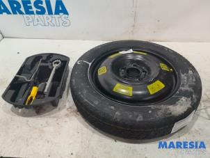Used Jackkit + spare wheel Peugeot 308 SW (L4/L9/LC/LJ/LR) 1.6 BlueHDi 120 Price € 124,99 Margin scheme offered by Maresia Parts