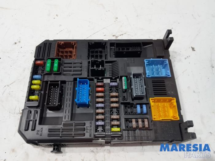 Engine management computer Citroen C3 1.2 Vti 12V PureTech ...