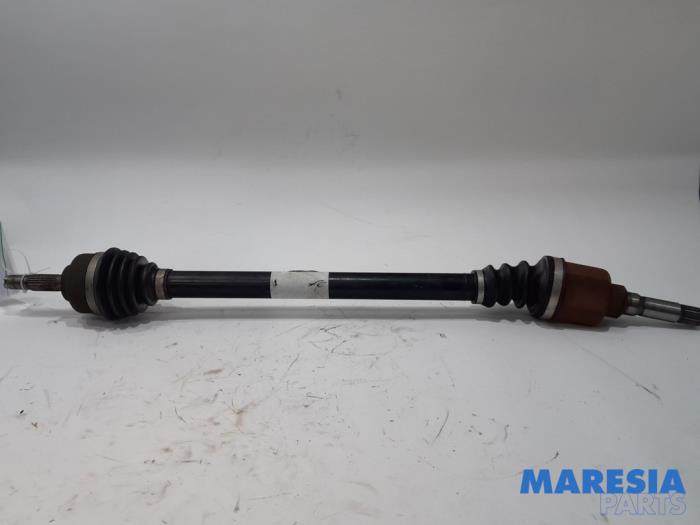 Front drive shaft, right from a Citroën C3 (SX/SW) 1.2 Vti 12V PureTech 2017