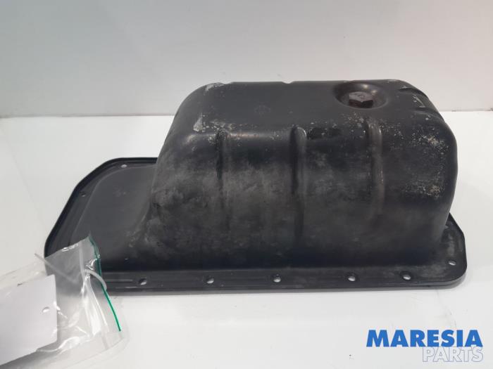 Gebrauchte Ölwanne Peugeot 2008 (CU) 1.6 HDiF 16V Preis € 29,99 Margenregelung angeboten von Maresia Parts