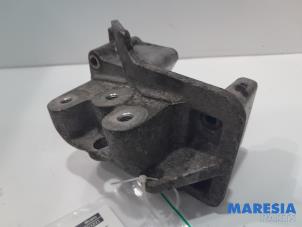 Used Engine mount Fiat 500 (312) 1.4 16V Price € 25,00 Margin scheme offered by Maresia Parts