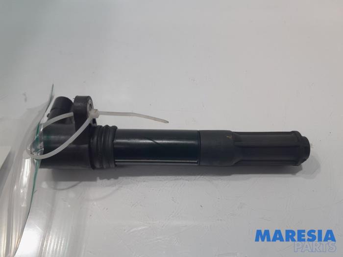 Usagé Bobine Fiat 500 (312) 1.4 16V Prix € 15,00 Règlement à la marge proposé par Maresia Parts