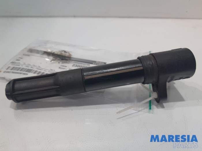 Usagé Bobine Fiat 500 (312) 1.4 16V Prix € 15,00 Règlement à la marge proposé par Maresia Parts