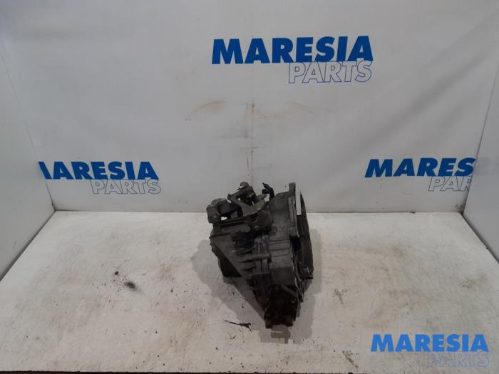 Gebrauchte Getriebe Alfa Romeo 159 Sportwagon (939BX) 3.2 JTS V6 24V Q4 Preis € 600,00 Margenregelung angeboten von Maresia Parts