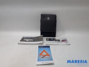 Used Instruction Booklet Peugeot 508 (8D) 2.0 Hybrid4 16V Price € 40,00 Margin scheme offered by Maresia Parts
