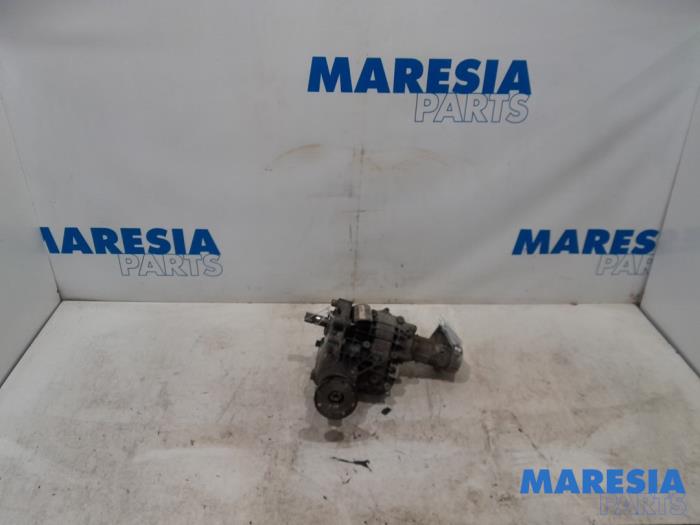 Begagnade Främre differential Alfa Romeo 159 Sportwagon (939BX) 3.2 JTS V6 24V Q4 Pris € 600,00 Marginaltabell erbjuds av Maresia Parts