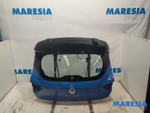 Used Tailgate Renault Clio IV (5R) 0.9 Energy TCE 90 12V Price € 472,50 Margin scheme offered by Maresia Parts