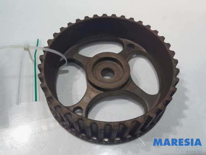 Begagnade Kamaxeldrev Fiat Panda (312) 0.9 TwinAir 65 Pris € 20,00 Marginaltabell erbjuds av Maresia Parts