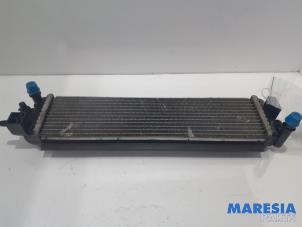 Used Radiator Peugeot 508 (8D) 2.0 Hybrid4 16V Price € 75,00 Margin scheme offered by Maresia Parts