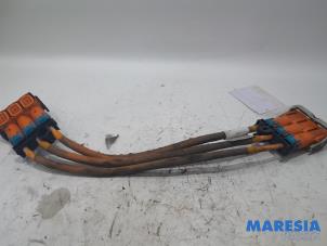 Used Cable high-voltage Peugeot 508 (8D) 2.0 Hybrid4 16V Price € 80,00 Margin scheme offered by Maresia Parts