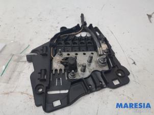 Used Fuse box Citroen DS3 Cabrio (SB) 1.2 12V PureTech 82 Price € 25,00 Margin scheme offered by Maresia Parts