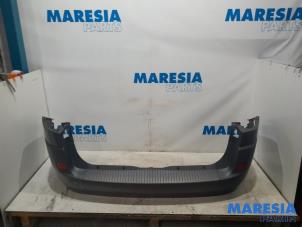 Used Rear bumper Renault Grand Scénic II (JM) 2.0 16V Price € 65,00 Margin scheme offered by Maresia Parts