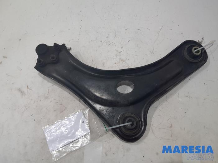 Front lower wishbone, left from a Citroën DS3 Cabrio (SB) 1.2 12V PureTech 82 2014