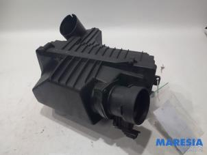 Used Air box Peugeot 508 (8D) 2.0 Hybrid4 16V Price € 40,00 Margin scheme offered by Maresia Parts