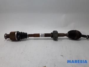 Used Front drive shaft, right Dacia Logan MCV (KS) 1.4 Price € 75,00 Margin scheme offered by Maresia Parts