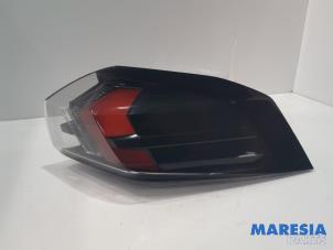 Used Taillight, right Peugeot 2008 (UD/UK/UR/US/UX) e-2008 50 kWh Price € 151,25 Inclusive VAT offered by Maresia Parts