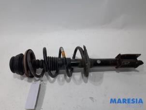 Gebrauchte Stoßdämpferstrebe rechts vorne Dacia Logan MCV (KS) 1.4 Preis € 35,00 Margenregelung angeboten von Maresia Parts