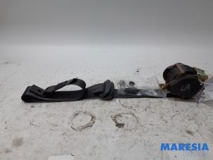 Used Rear seatbelt, left Renault Grand Scénic II (JM) 2.0 16V Price € 35,00 Margin scheme offered by Maresia Parts