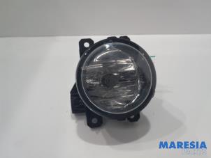 Used Fog light, front right Peugeot 308 SW (L4/L9/LC/LJ/LR) 1.6 BlueHDi 120 Price € 15,00 Margin scheme offered by Maresia Parts