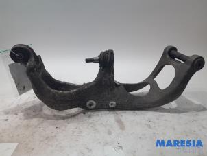 Used Front wishbone, left Citroen C5 III Berline (RD) 1.6 16V THP 155 Price € 50,00 Margin scheme offered by Maresia Parts