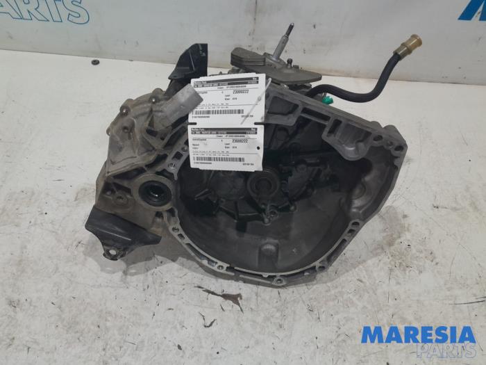Gebrauchte Getriebe Renault Captur I (2R) 1.2 TCE 16V EDC Preis € 500,00 Margenregelung angeboten von Maresia Parts