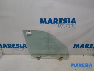 Used Door window 4-door, front right Citroen C4 Picasso (3D/3E) 1.6 16V THP 155 Price € 50,00 Margin scheme offered by Maresia Parts