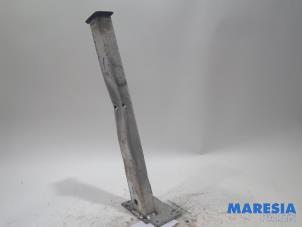 Used Front part support Citroen DS4 (NX) 1.6 16V VTi 120 Price € 25,00 Margin scheme offered by Maresia Parts