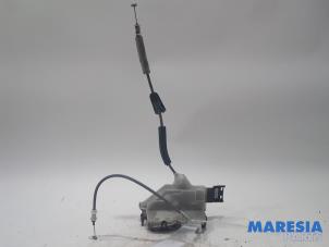 Used Front door lock mechanism 4-door, right Opel Corsa F (UB/UH/UP) Electric 50kWh Price € 48,40 Inclusive VAT offered by Maresia Parts
