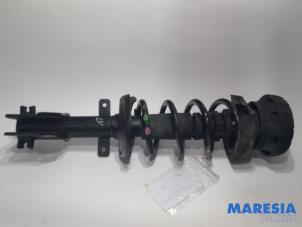 Used Front shock absorber rod, left Renault Trafic (1FL/2FL/3FL/4FL) 1.6 dCi 95 Price € 60,50 Inclusive VAT offered by Maresia Parts