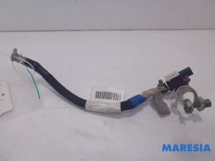 Used Battery control module Peugeot 2008 (UD/UK/UR/US/UX) e-2008 50 kWh Price € 72,60 Inclusive VAT offered by Maresia Parts
