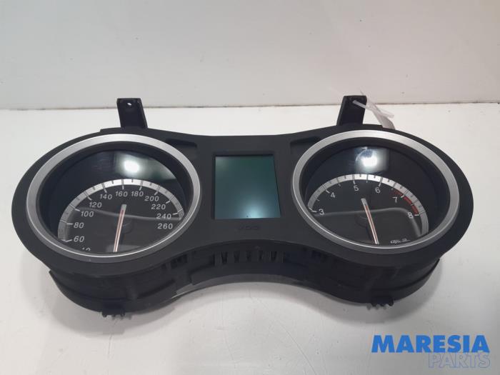 Begagnade Instrumentpanel Alfa Romeo 159 Sportwagon (939BX) 3.2 JTS V6 24V Q4 Pris € 85,00 Marginaltabell erbjuds av Maresia Parts