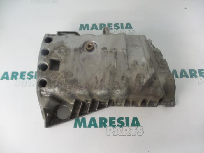 Gebrauchte Ölwanne Renault Grand Scénic II (JM) 2.0 16V Turbo Preis € 30,00 Margenregelung angeboten von Maresia Parts