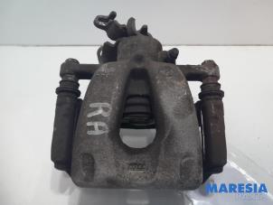 Used Rear brake calliper, right Alfa Romeo 159 Sportwagon (939BX) 3.2 JTS V6 24V Q4 Price € 50,00 Margin scheme offered by Maresia Parts
