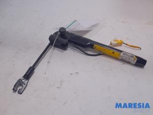 Used Seatbelt tensioner, right Fiat 500 (312) 0.9 TwinAir 80 Price € 40,00 Margin scheme offered by Maresia Parts