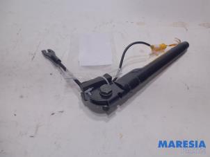 Used Seatbelt tensioner, left Fiat 500 (312) 0.9 TwinAir 80 Price € 40,00 Margin scheme offered by Maresia Parts