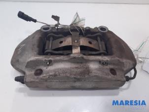 Used Front brake calliper, right Alfa Romeo 159 Sportwagon (939BX) 3.2 JTS V6 24V Q4 Price € 157,50 Margin scheme offered by Maresia Parts