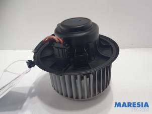 Used Heating and ventilation fan motor Alfa Romeo 159 Sportwagon (939BX) 3.2 JTS V6 24V Q4 Price € 99,00 Margin scheme offered by Maresia Parts