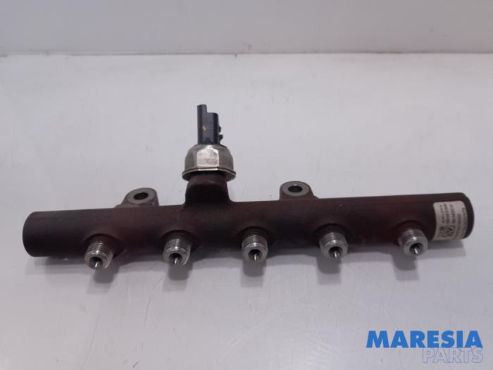 Gebrauchte Einspritzdüse (Einspritzer) Renault Megane III Berline (BZ) 1.5 dCi 90 Preis € 75,00 Margenregelung angeboten von Maresia Parts