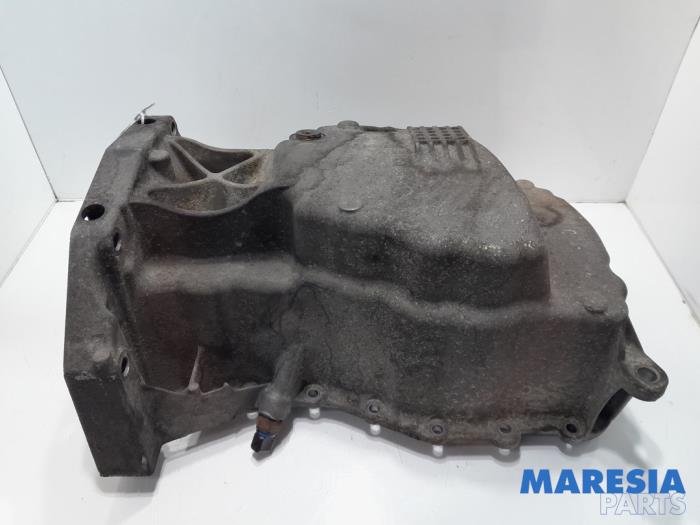 Gebrauchte Ölwanne Renault Megane III Berline (BZ) 1.5 dCi 90 Preis € 40,00 Margenregelung angeboten von Maresia Parts
