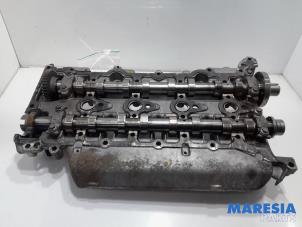 Used Camshaft Opel Vivaro 1.6 CDTi BiTurbo 125 Price € 317,63 Inclusive VAT offered by Maresia Parts