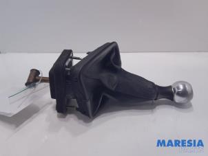 Gebrauchte Schaltung Peugeot 206 CC (2D) 1.6 16V Preis € 35,00 Margenregelung angeboten von Maresia Parts